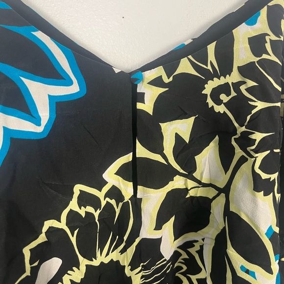 Marciano 100% Silk Floral Print High Low Slip Dress Size XS Feminine - Picture 10 of 11